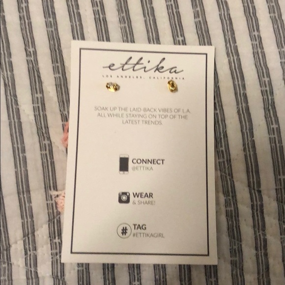 Ettika tassel earrings - Picture 2 of 4